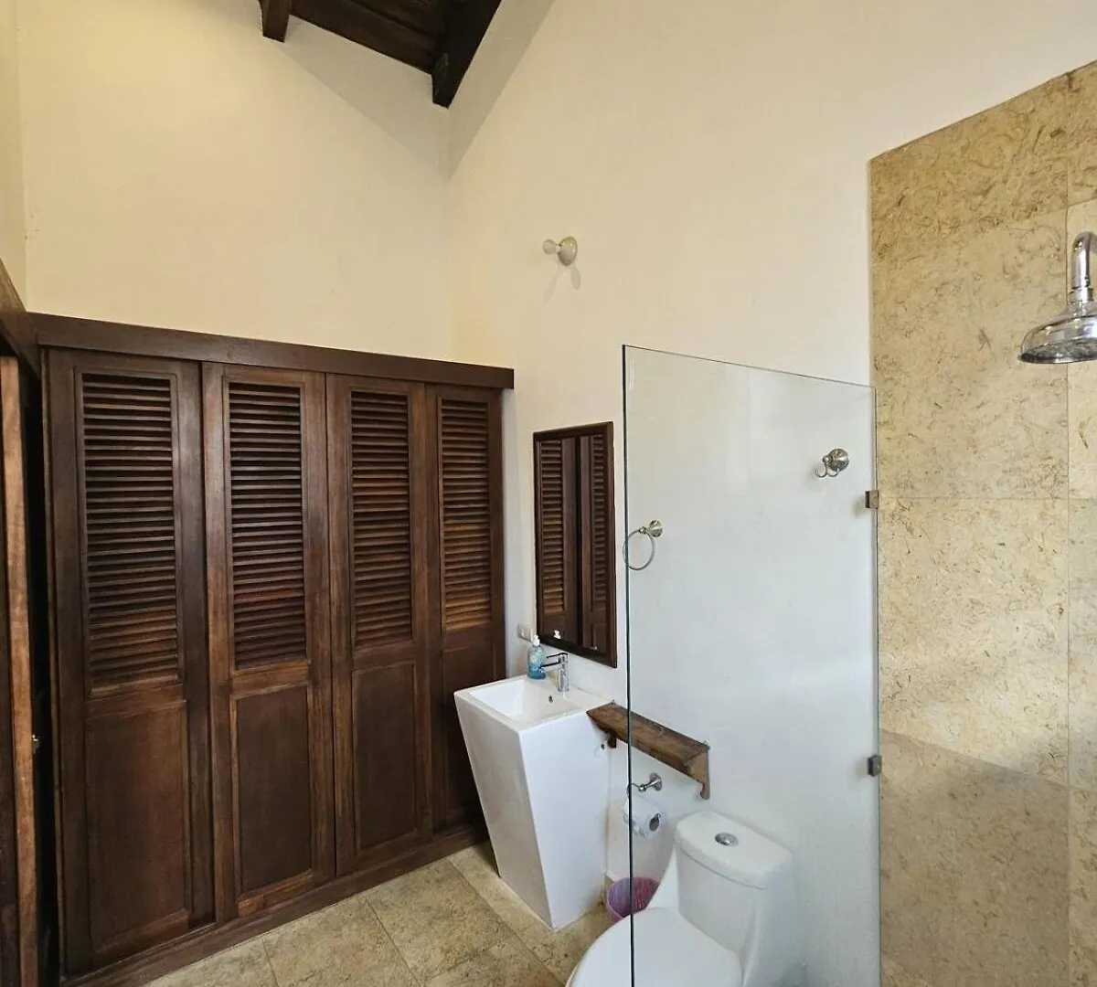 Willa Charming Colonial - Hot Tub - Walk To Antigua Ctr