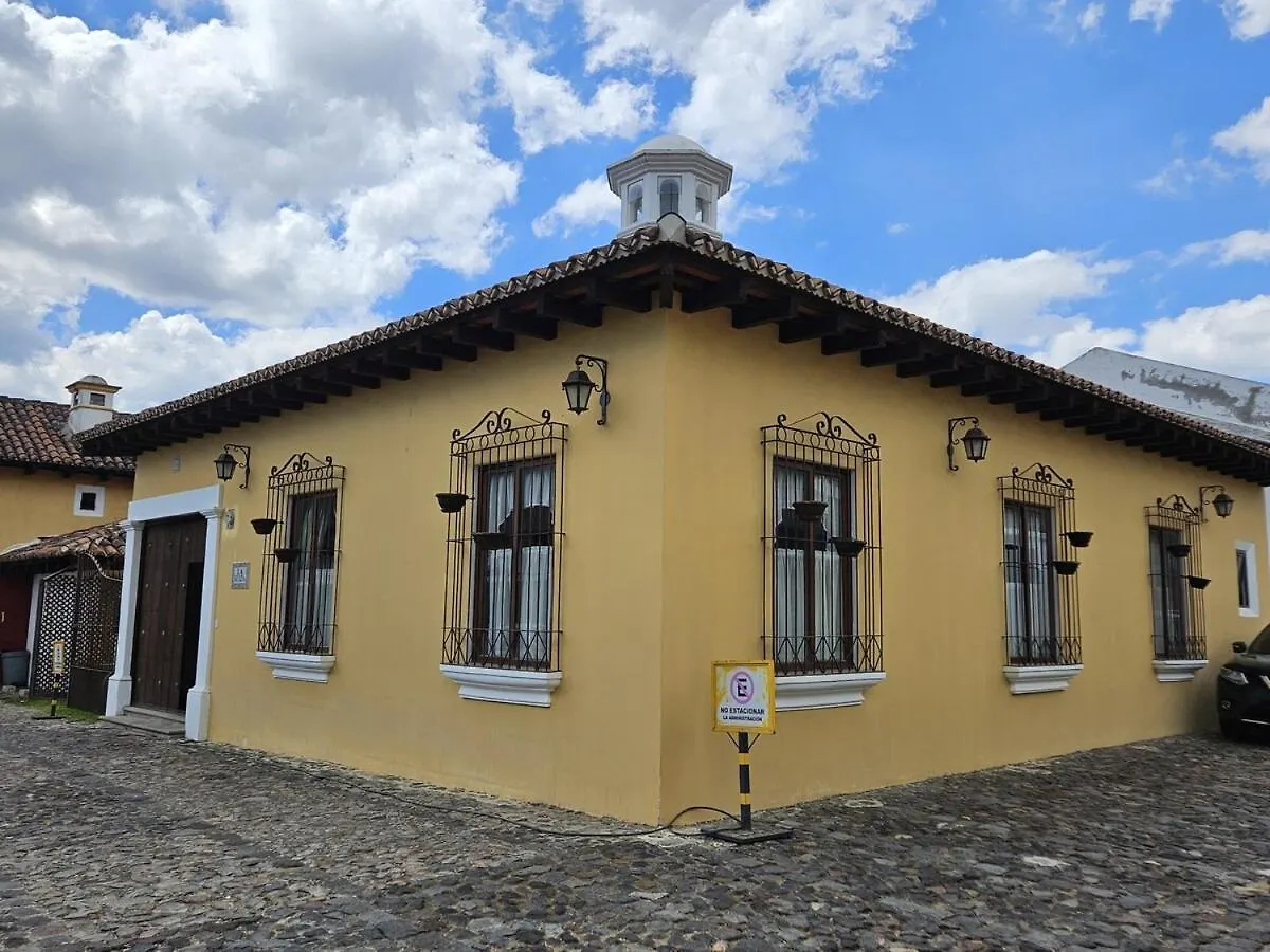 Charming Colonial - Hot Tub - Walk To Antigua Ctr 0*,
